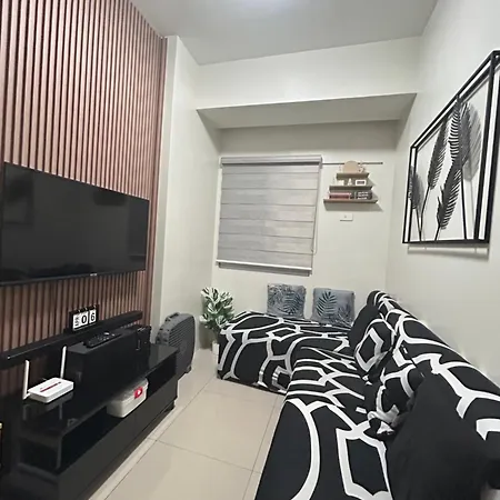 Spacious Two Bedroom In Novaliches