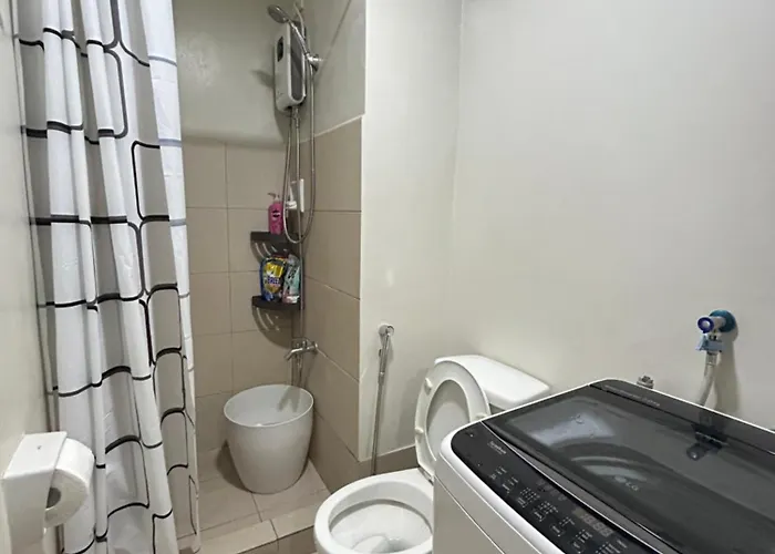 Spacious Two Bedroom In Novaliches
